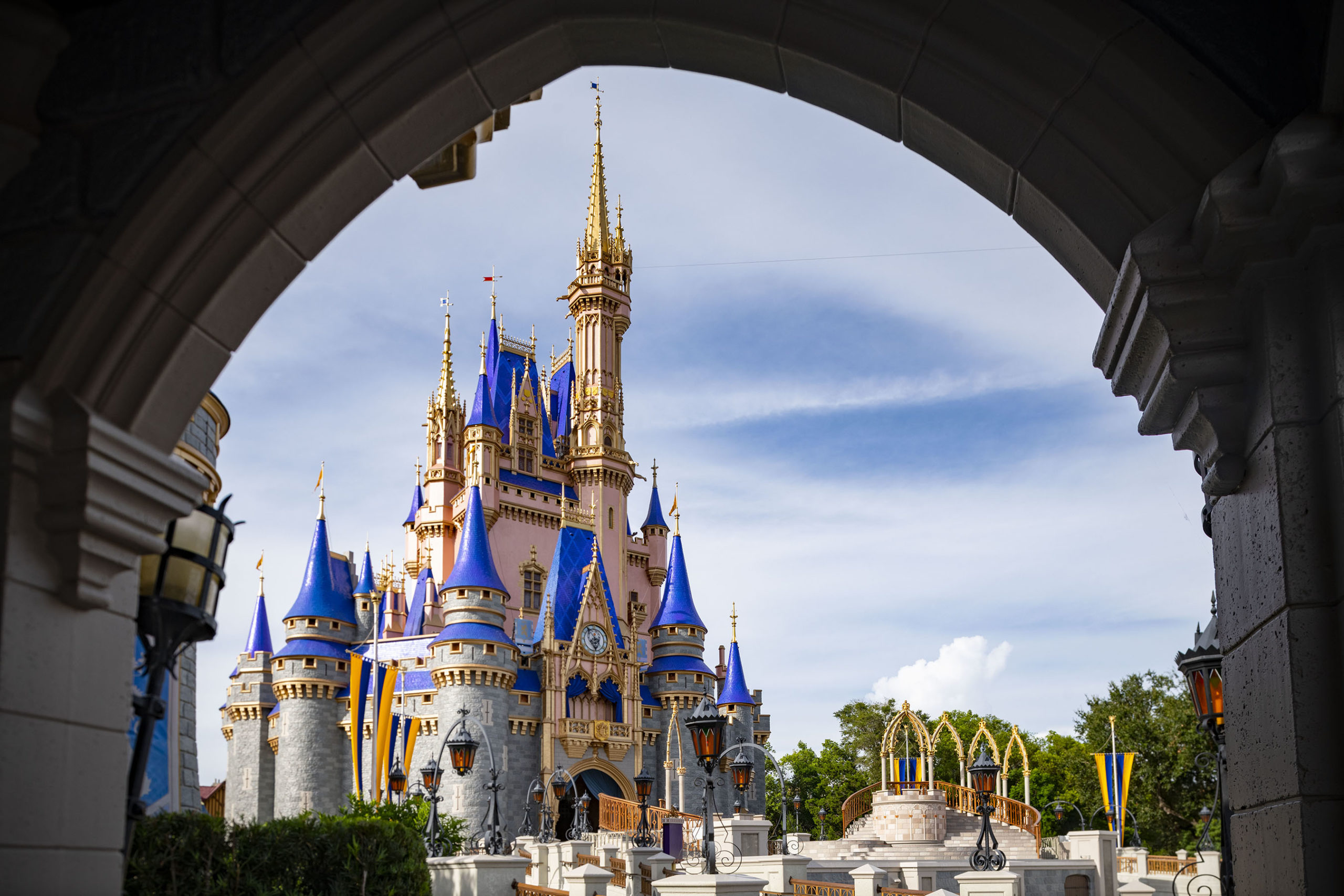  Park  Hopping Returns to Walt  Disney  World January 1 2022 
