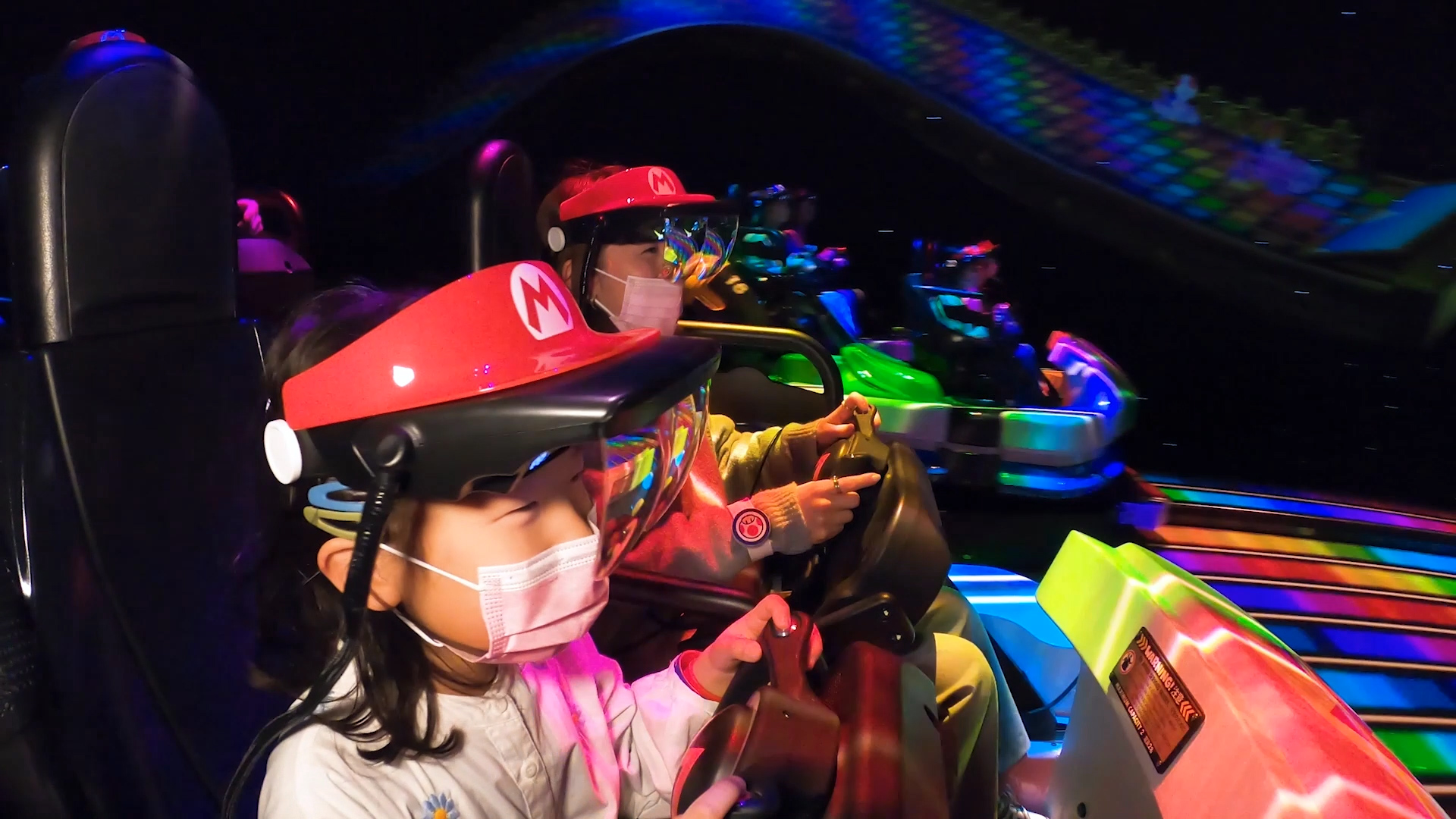 Ride Review: Mario Kart in Super Nintendo World - Disney Tourist Blog