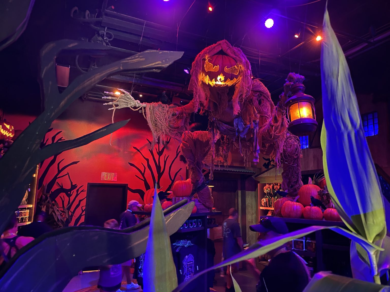 Halloween Horror Nights Tribute Store 2022 Now Open Full Tour